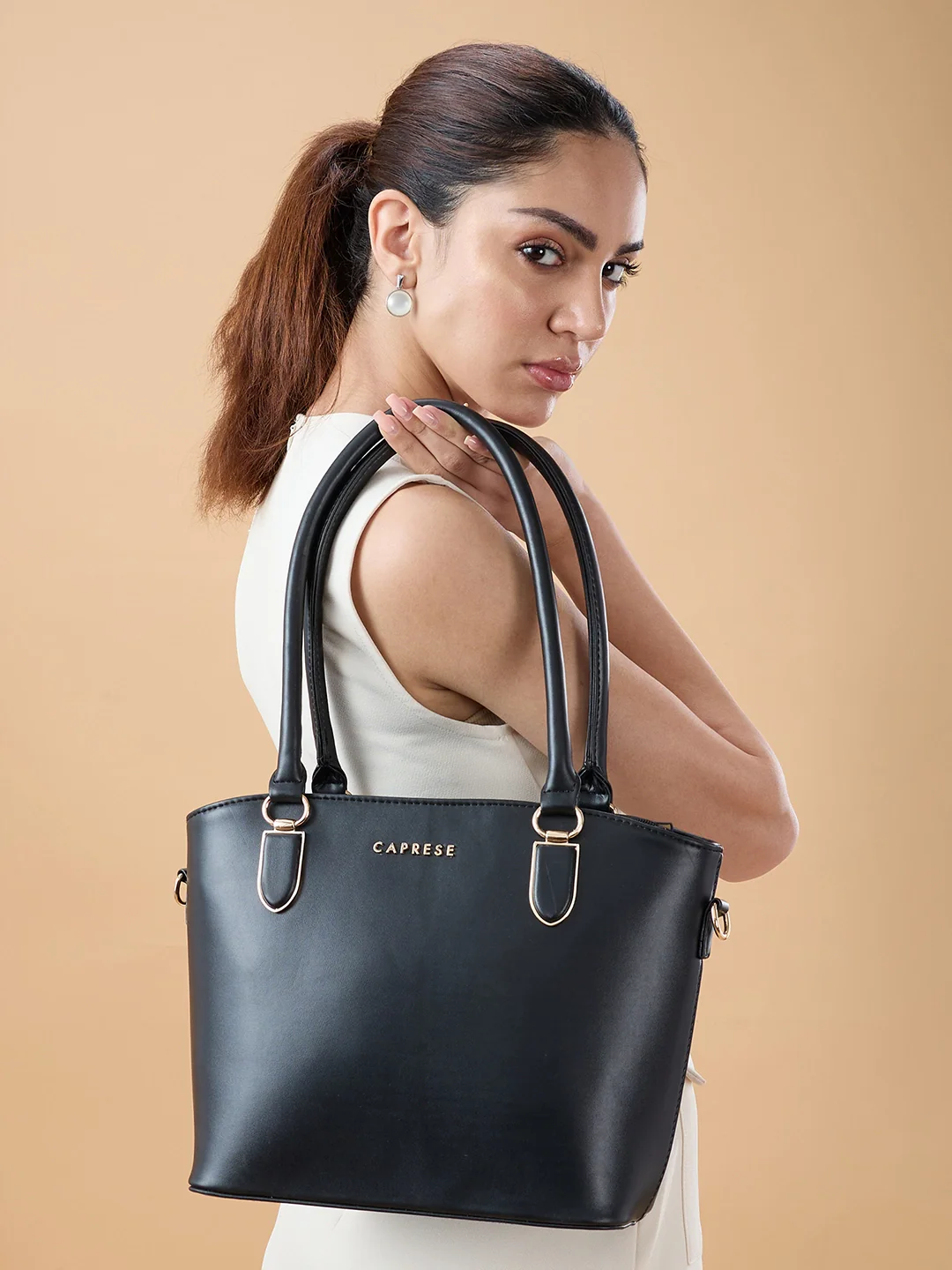 Caprese Akina Medium Black Satchel Bag - Image 2
