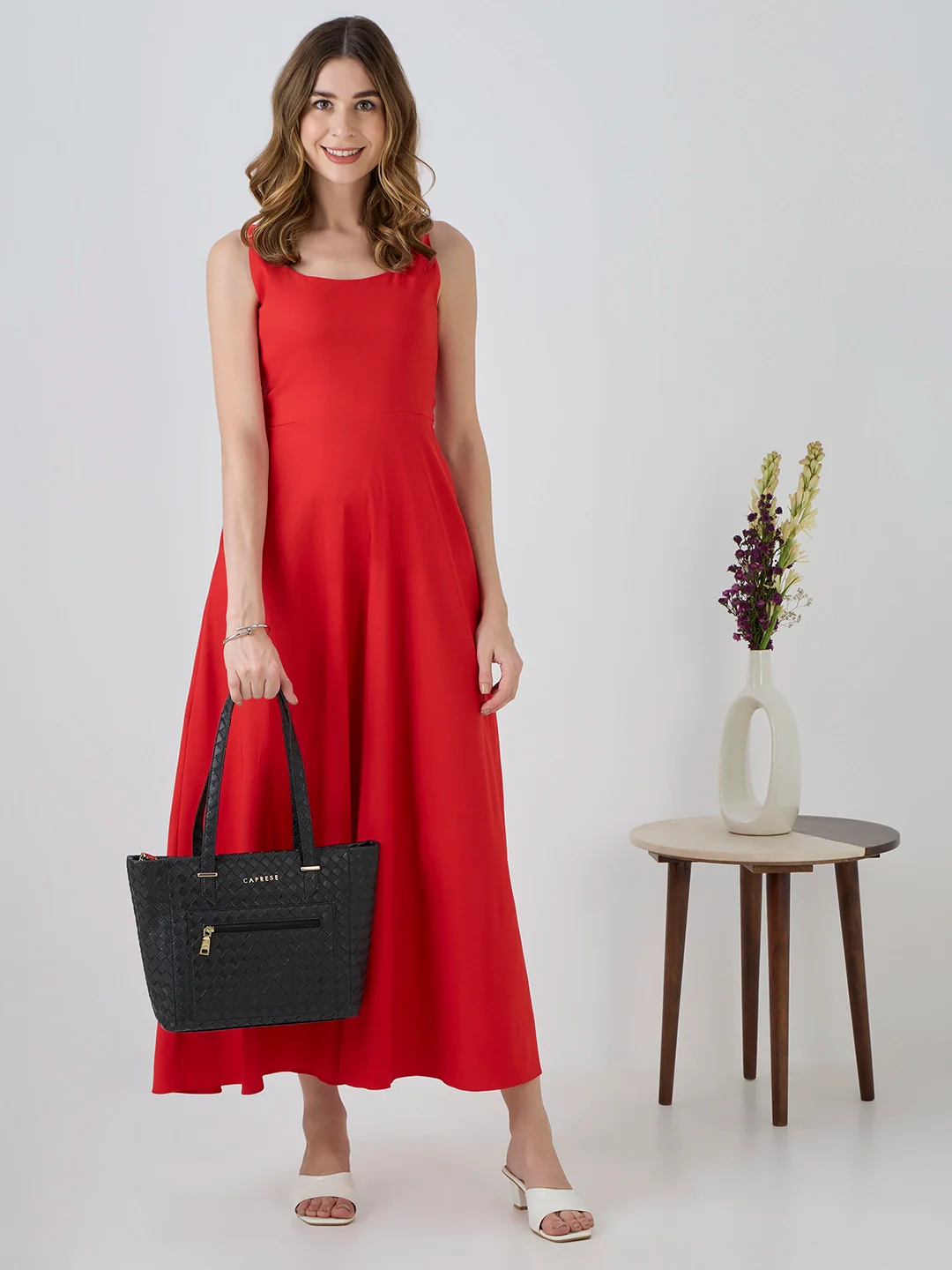 Caprese Birdy Medium Black Tote Bag - Image 11