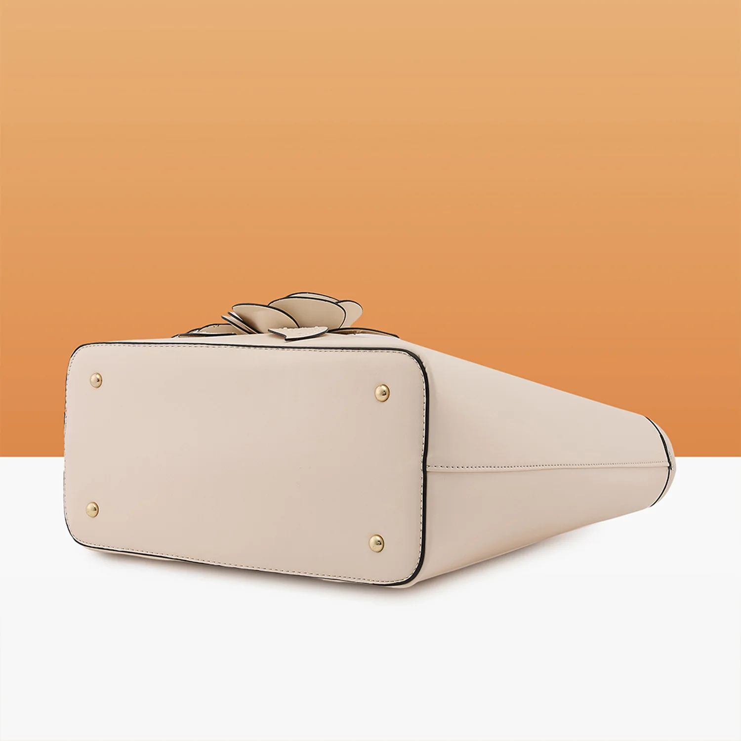 Caprese Bloom Medium Off White Tote Bag - Image 8