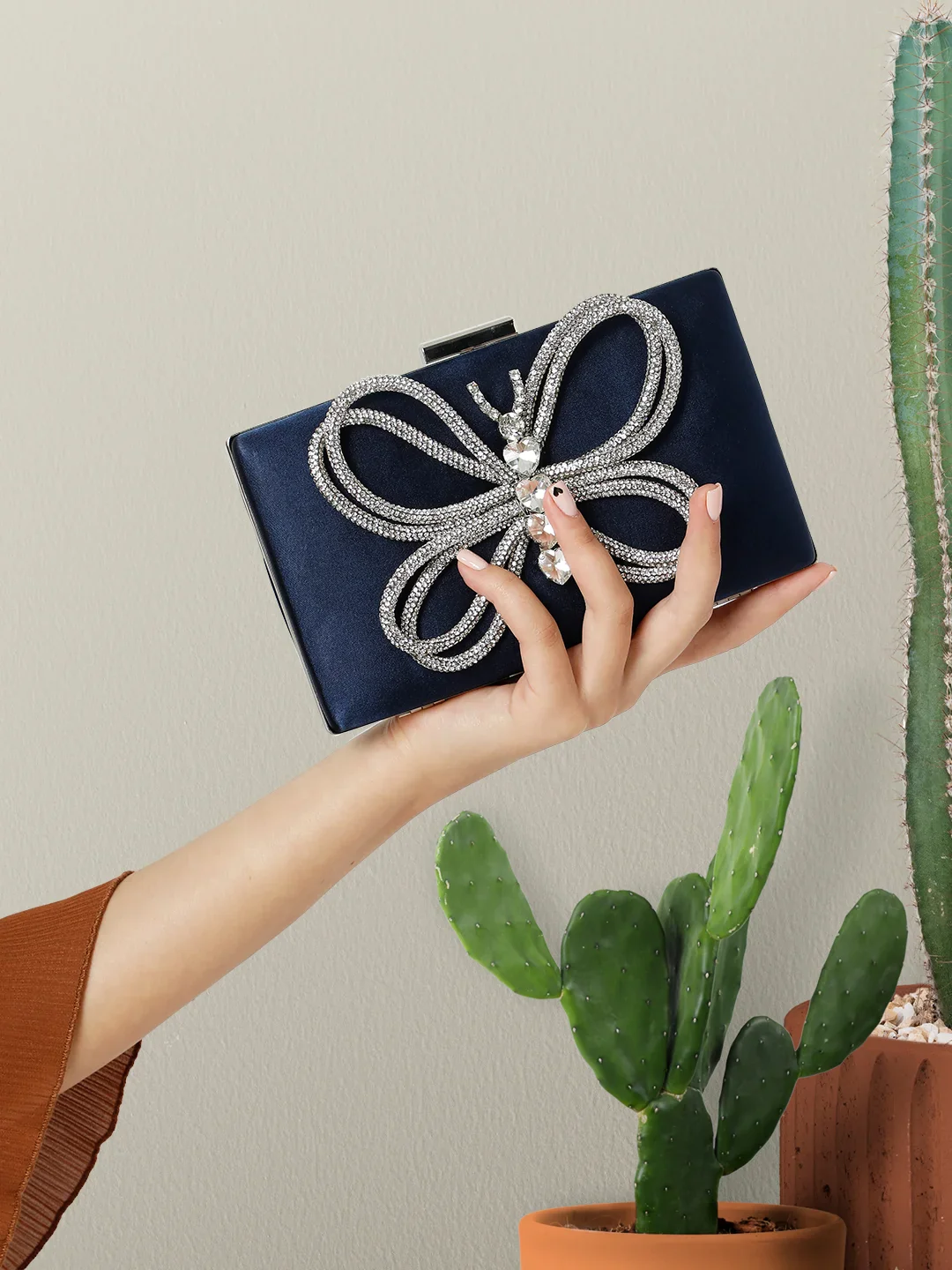 Caprese Ella Medium Blue Clutch - Image 2