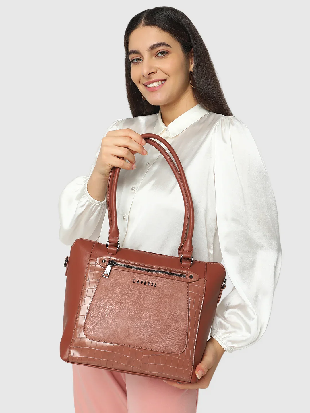 Caprese Gigi Large Nude Tote Bag - Image 3