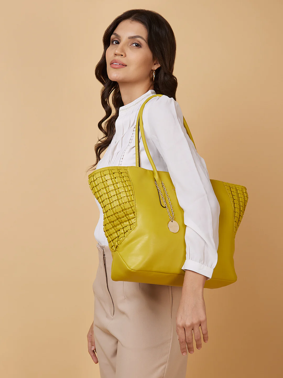 Caprese Havana Large Pastel Yellow Tote Bag - Image 9