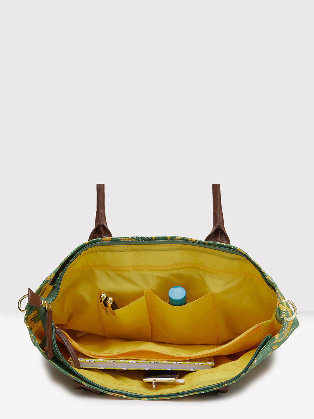 Caprese Hazel Large Olive Tote Bag - Image 7