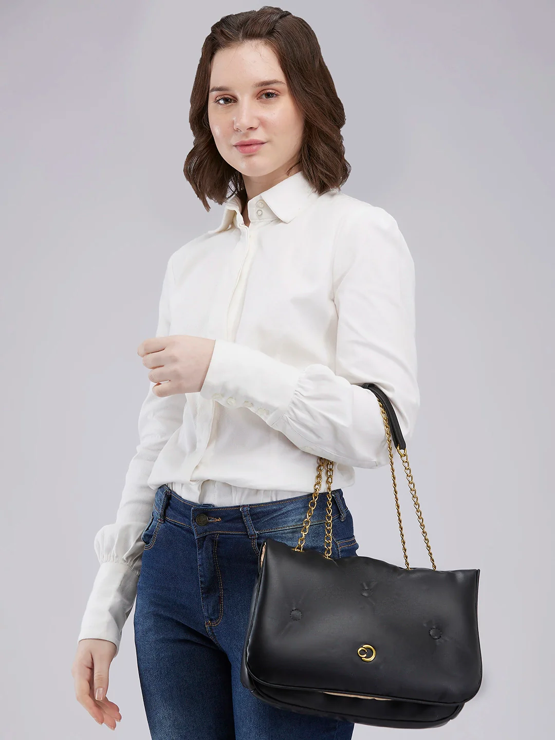 Caprese Heidi Large Black Sling Bag - Image 12