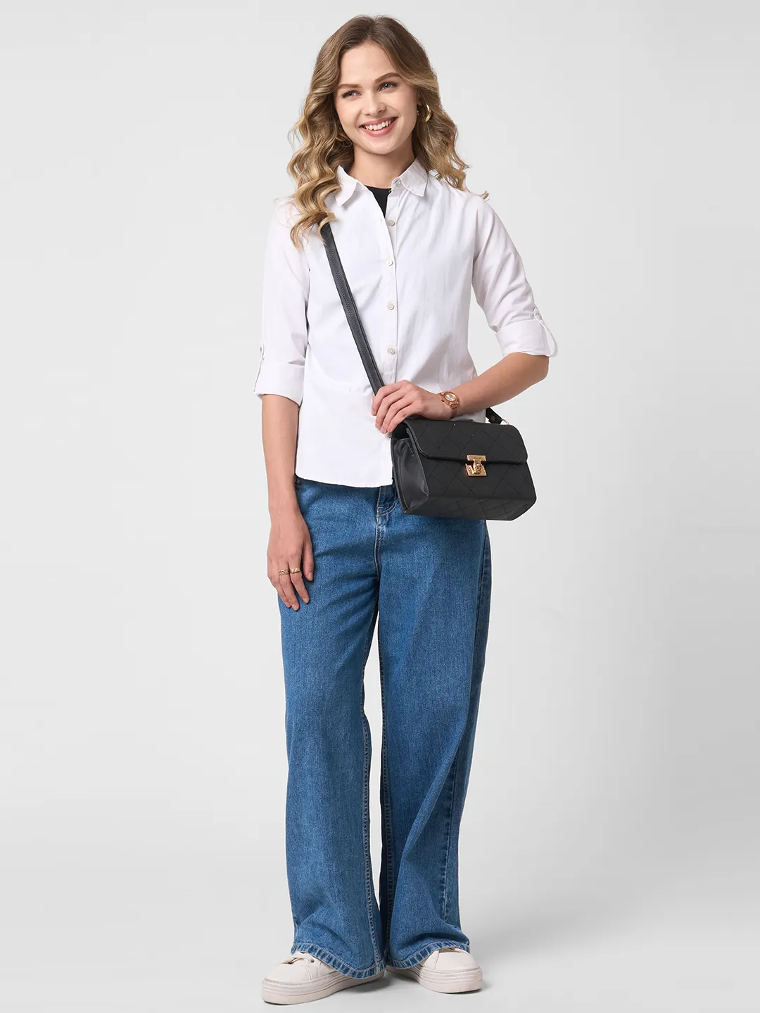 Caprese Jane Medium Black Sling Bag - Image 7