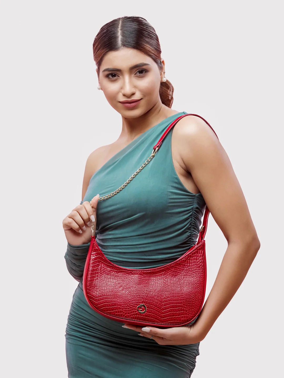 Caprese July Medium Bordeaux Sling Bag - Image 12
