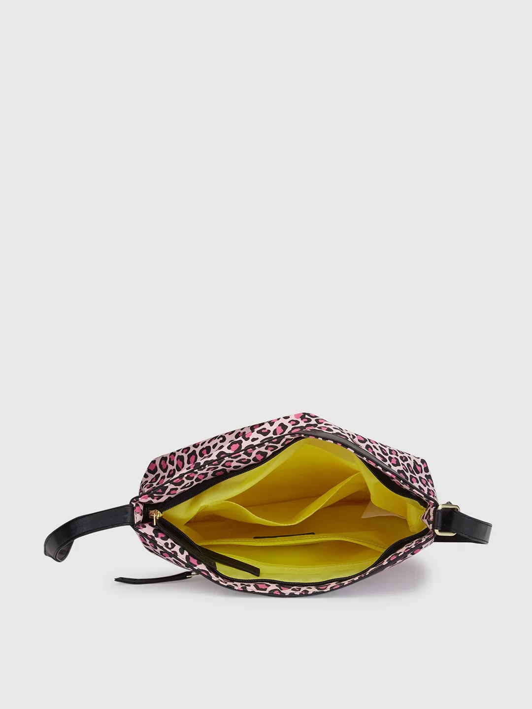 Caprese Karel Large Fuchsia Sling Bag - Image 7