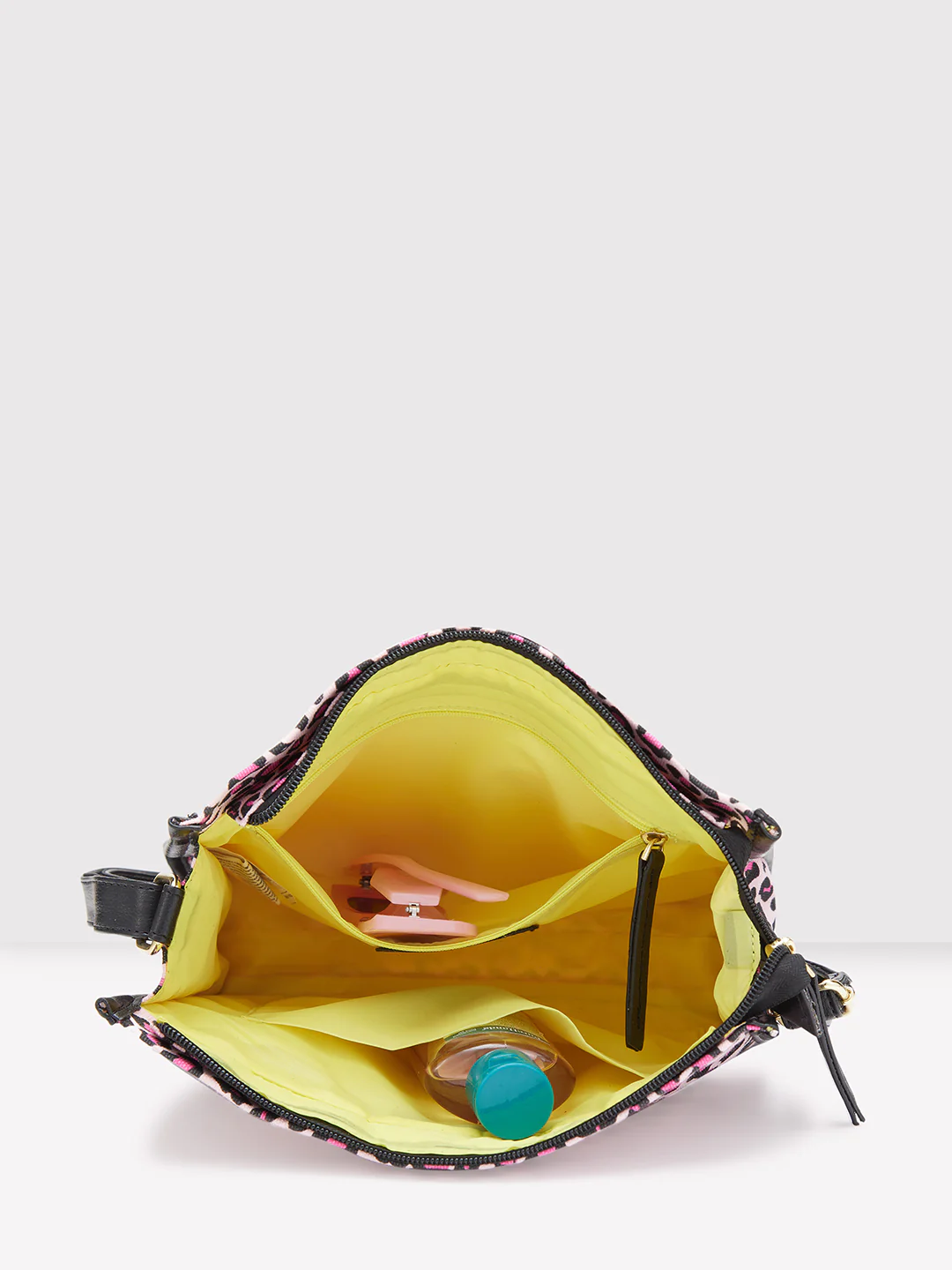 Caprese Karel Medium Fuschia Sling Bag - Image 7