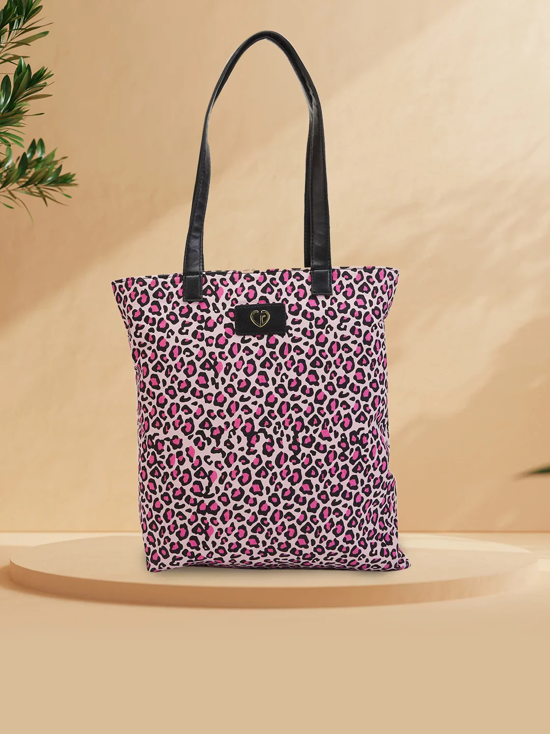 Caprese Karel Medium Fuschia Tote Bag - Image 3