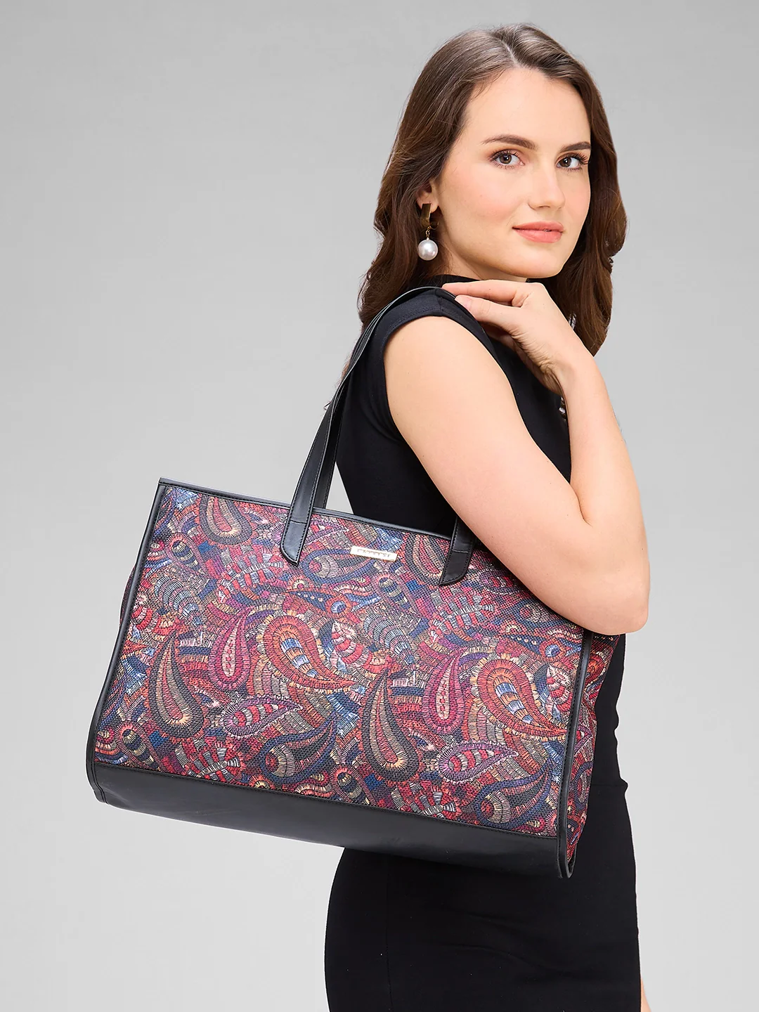 Caprese Kaya Large Printed Pink Tote Bag - Image 10