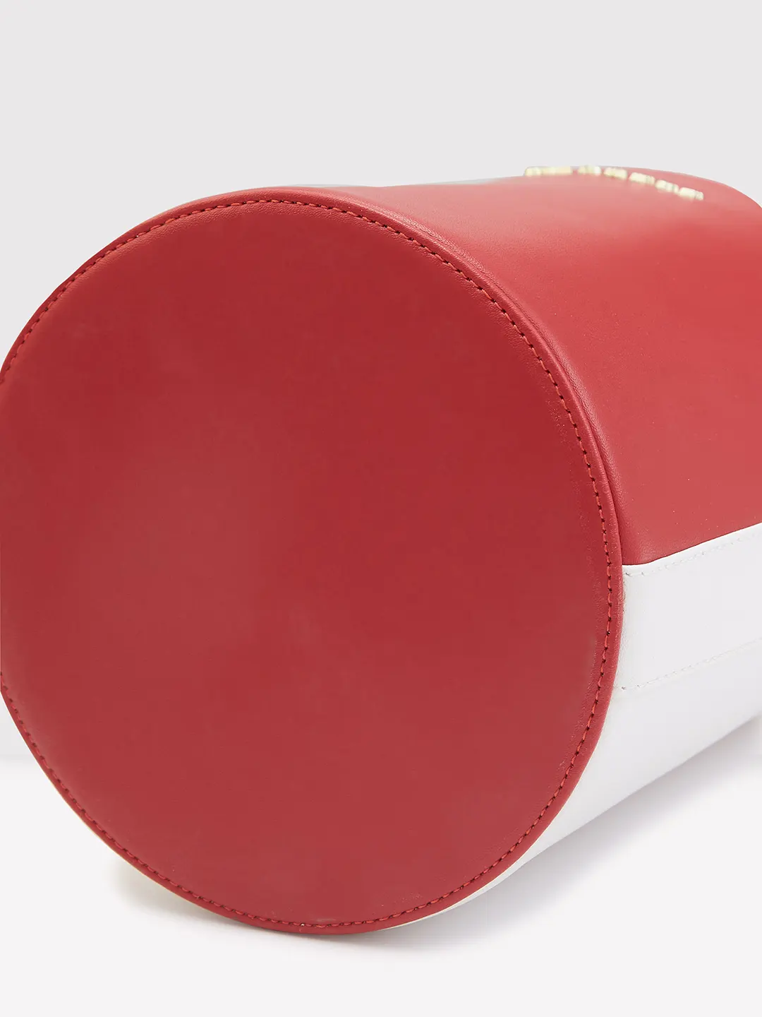 Caprese Lizzy Medium Red Sling Bag - Image 4