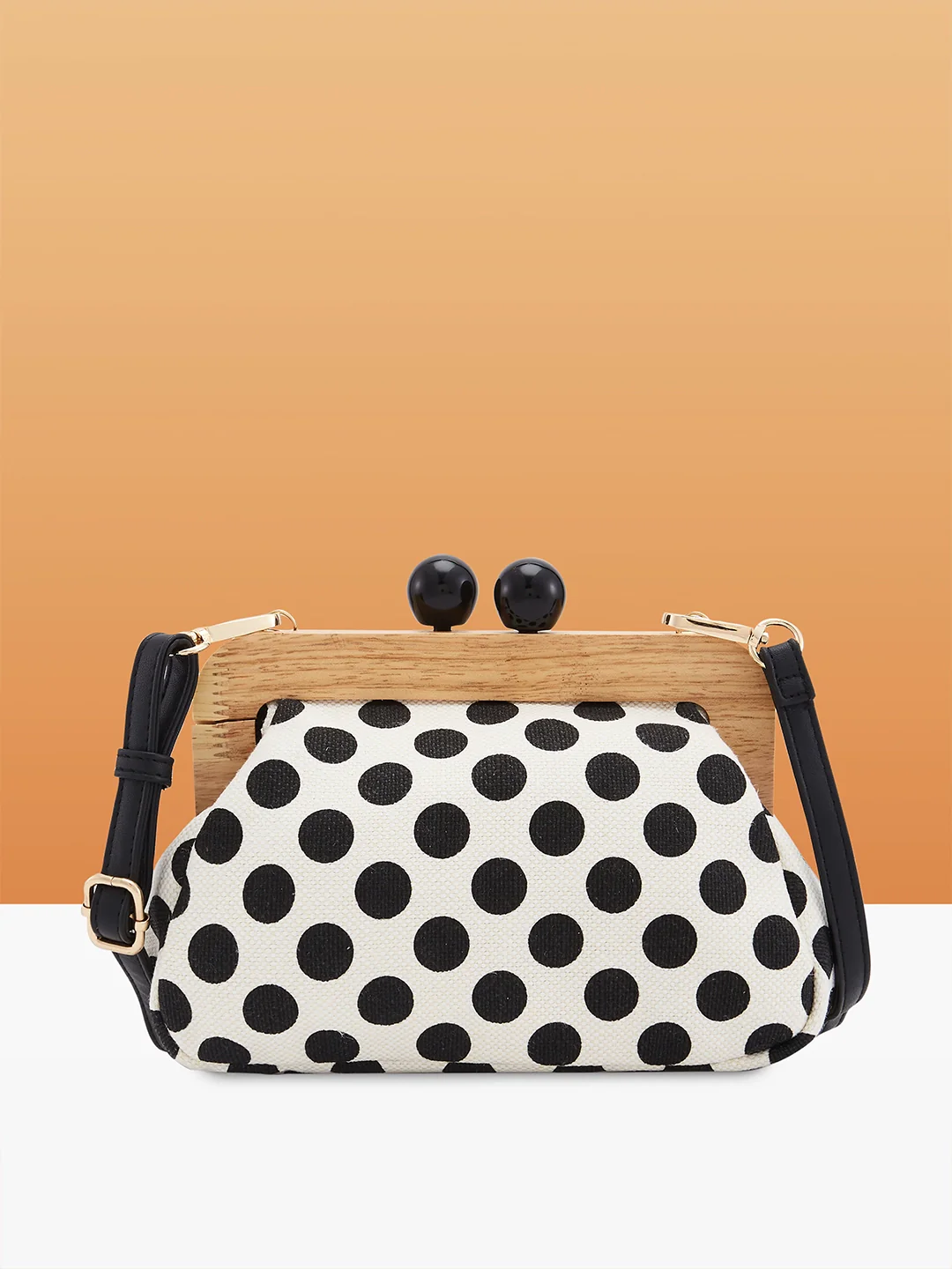 Caprese Mindy Small Black Clutch Bag - Image 3