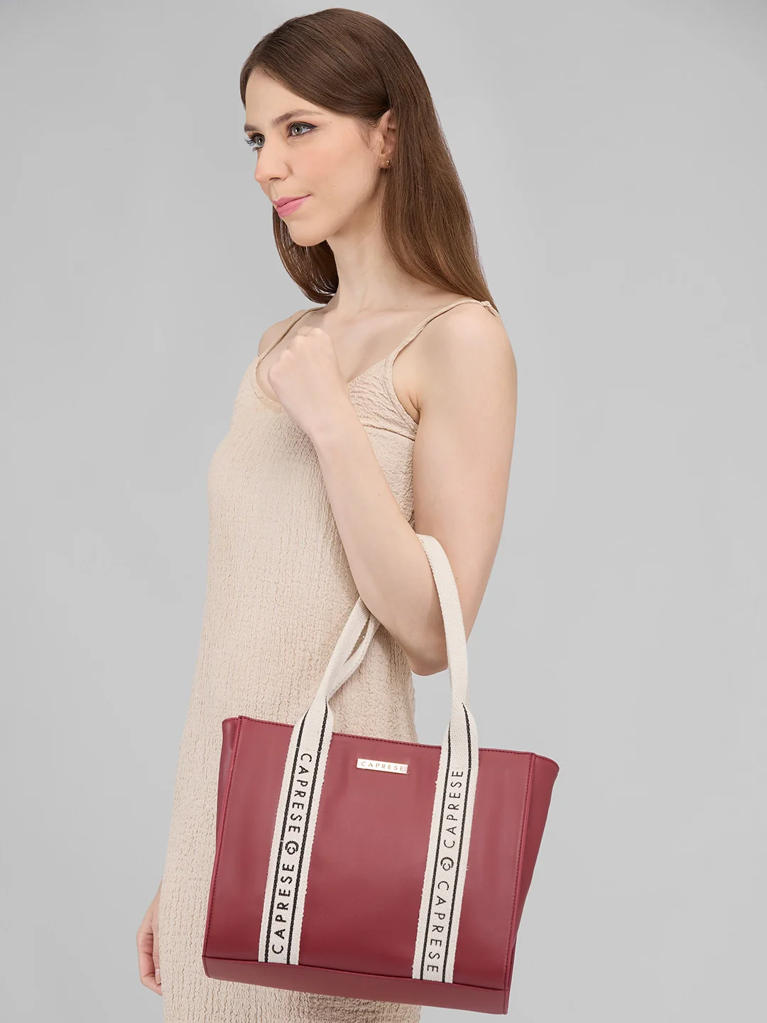Caprese Nick Small Maroon Tote Bag - Image 11