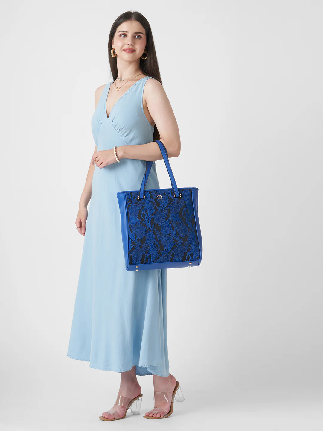 Caprese Nora Large Blue Tote Bag - Image 8