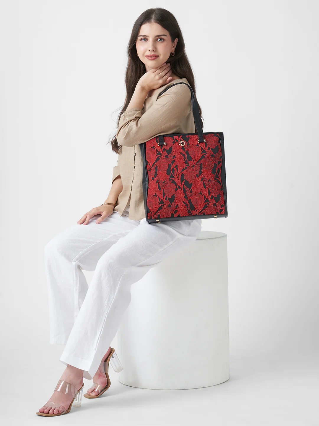 Caprese Nora Large Red Tote Bag - Image 8
