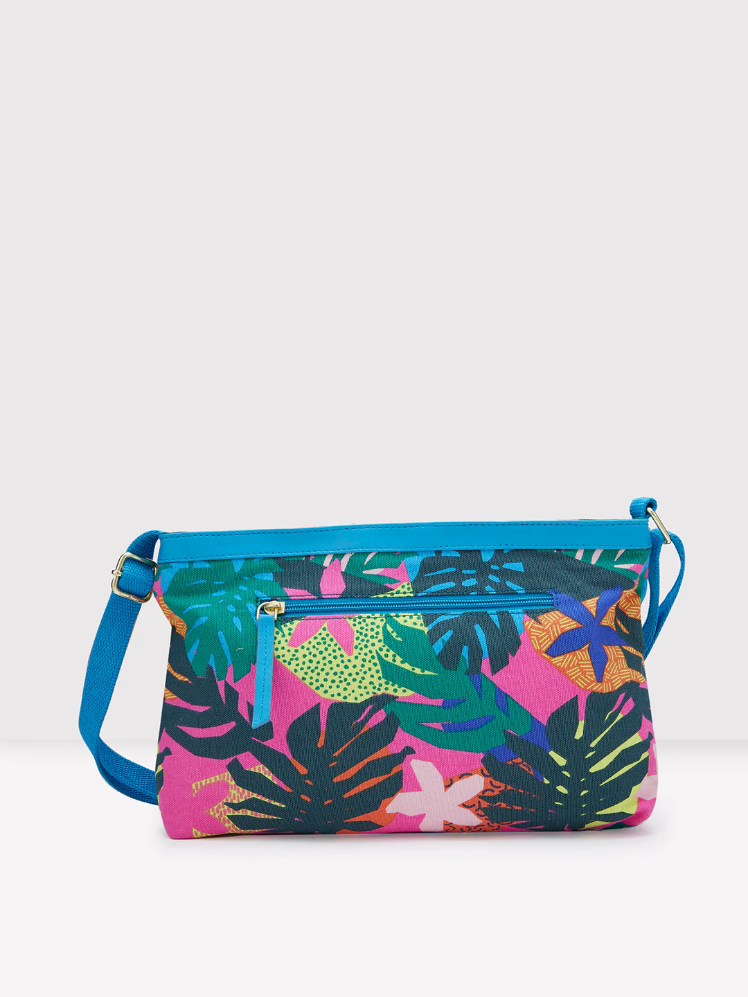 Caprese Octavia Large Fuchsia Sling Bag - Image 4
