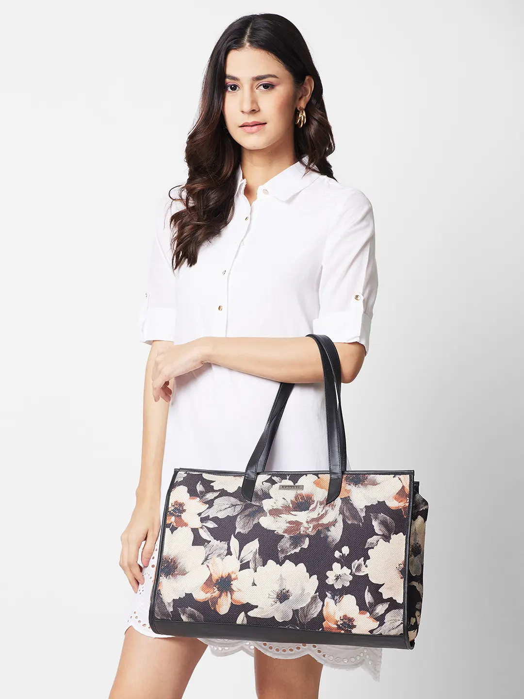 Caprese Poppy Printed Medium Black Tote Bag - Image 11