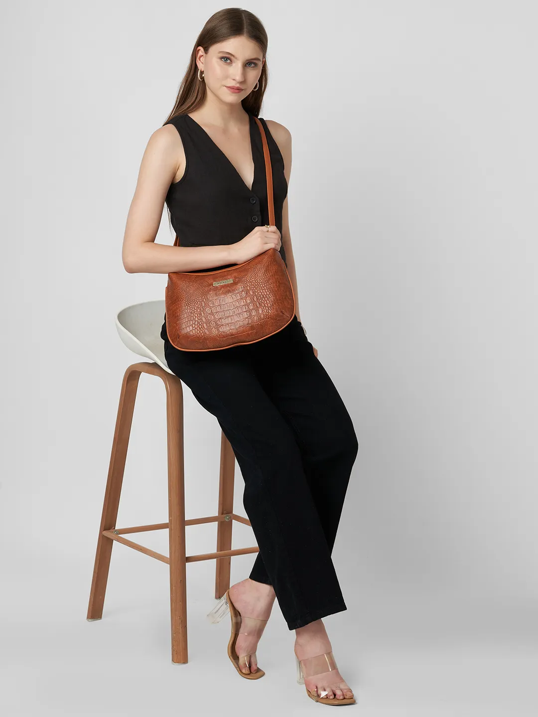 Caprese Pupa Large Black Hobo Bag - Image 7