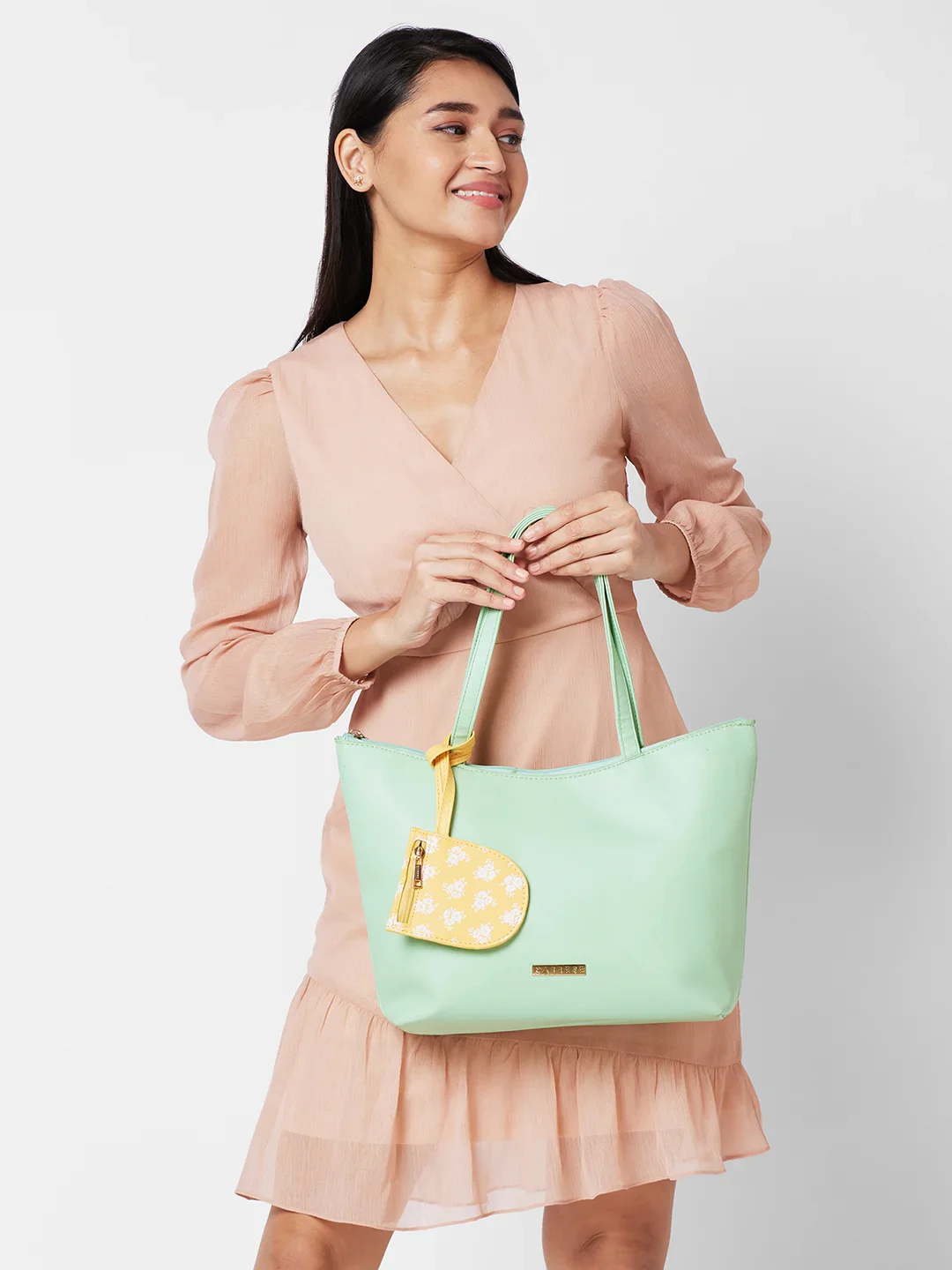Caprese Pyxis Large Mint Tote Bag - Image 2