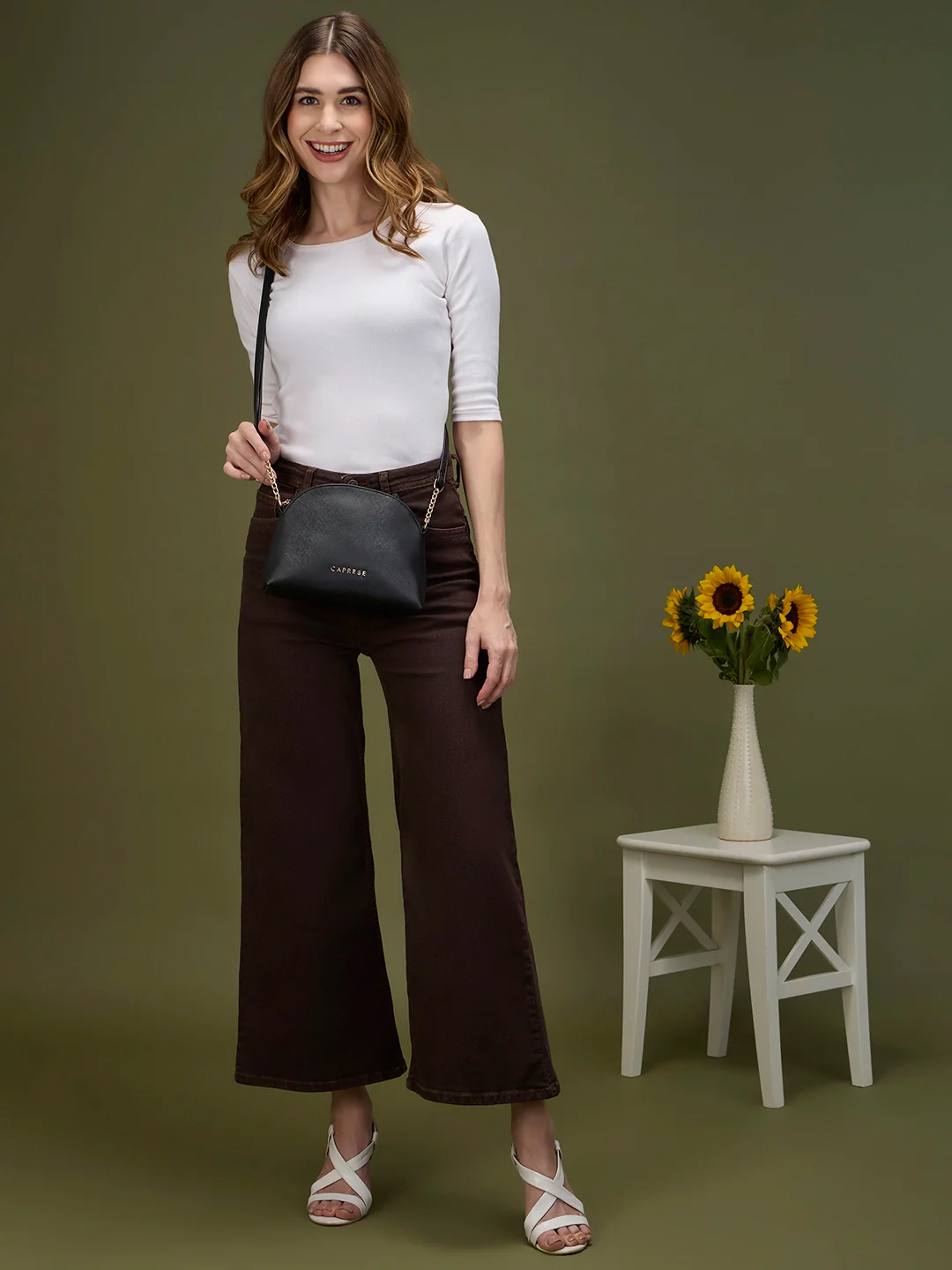 Caprese Romano Medium Black Sling - Image 8