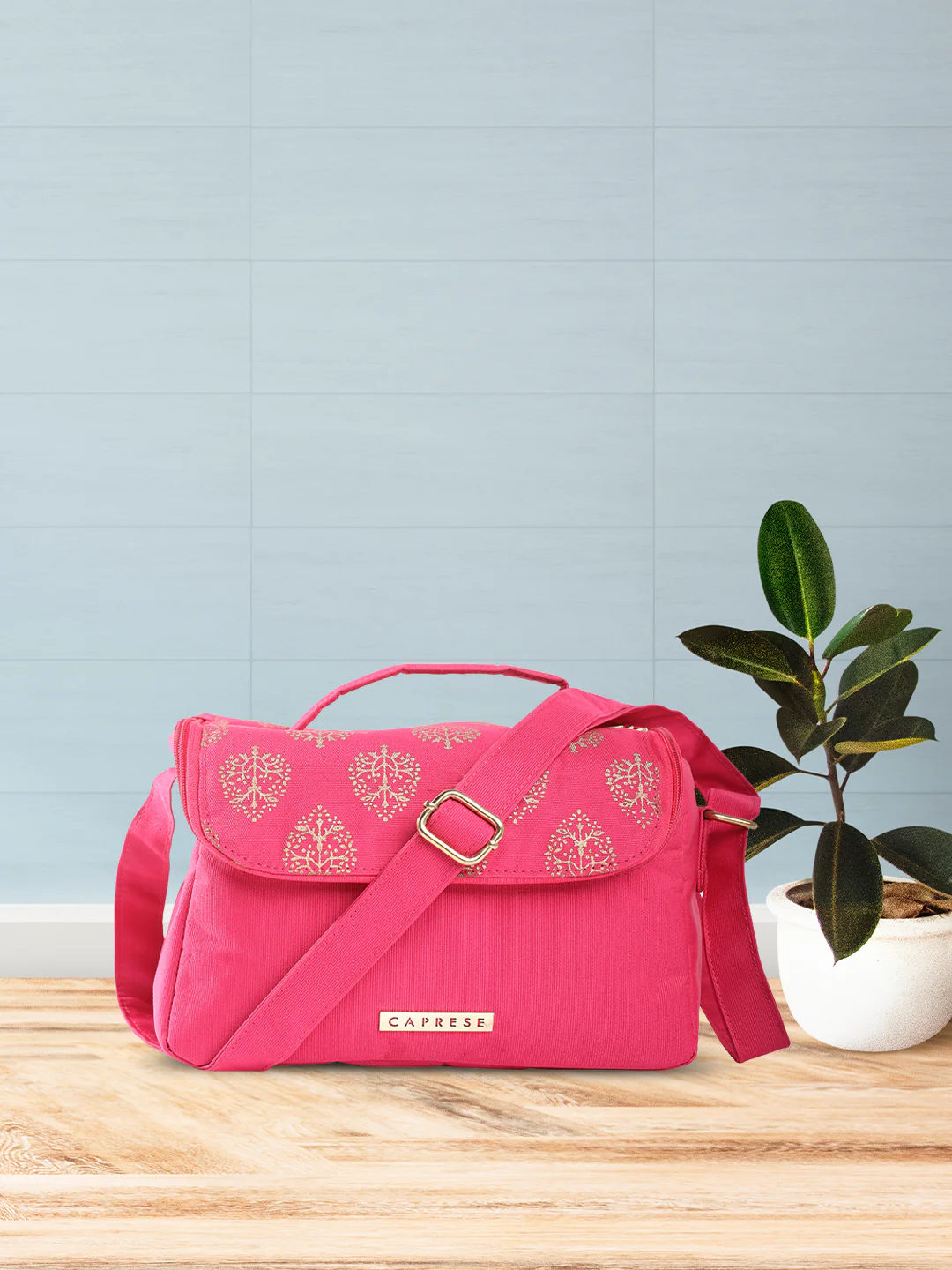 Caprese Rosy Medium Fuchsia Vanity Case - Image 3