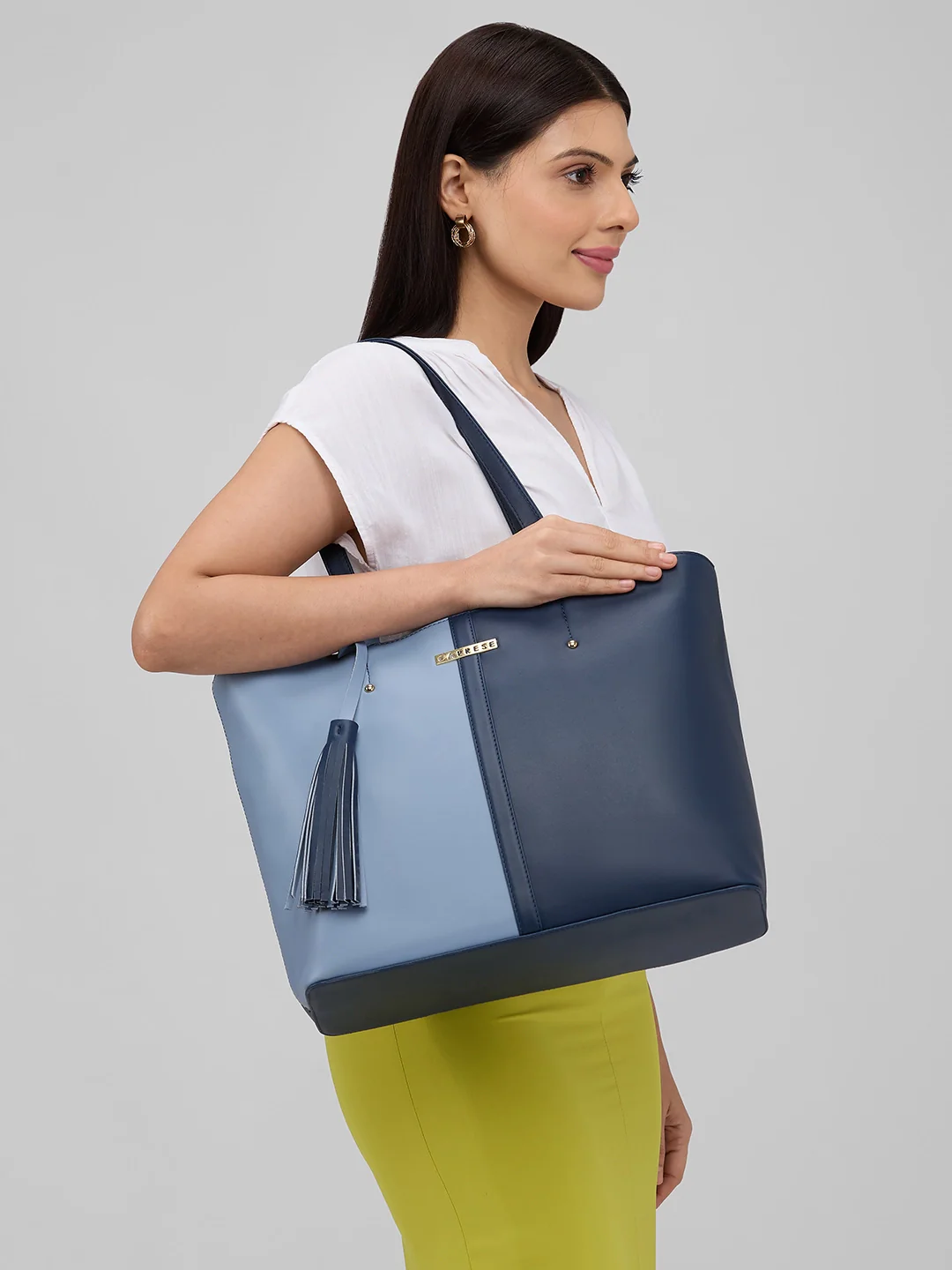 Caprese Sabreen Large Blue Navy Tote Bag - Image 11