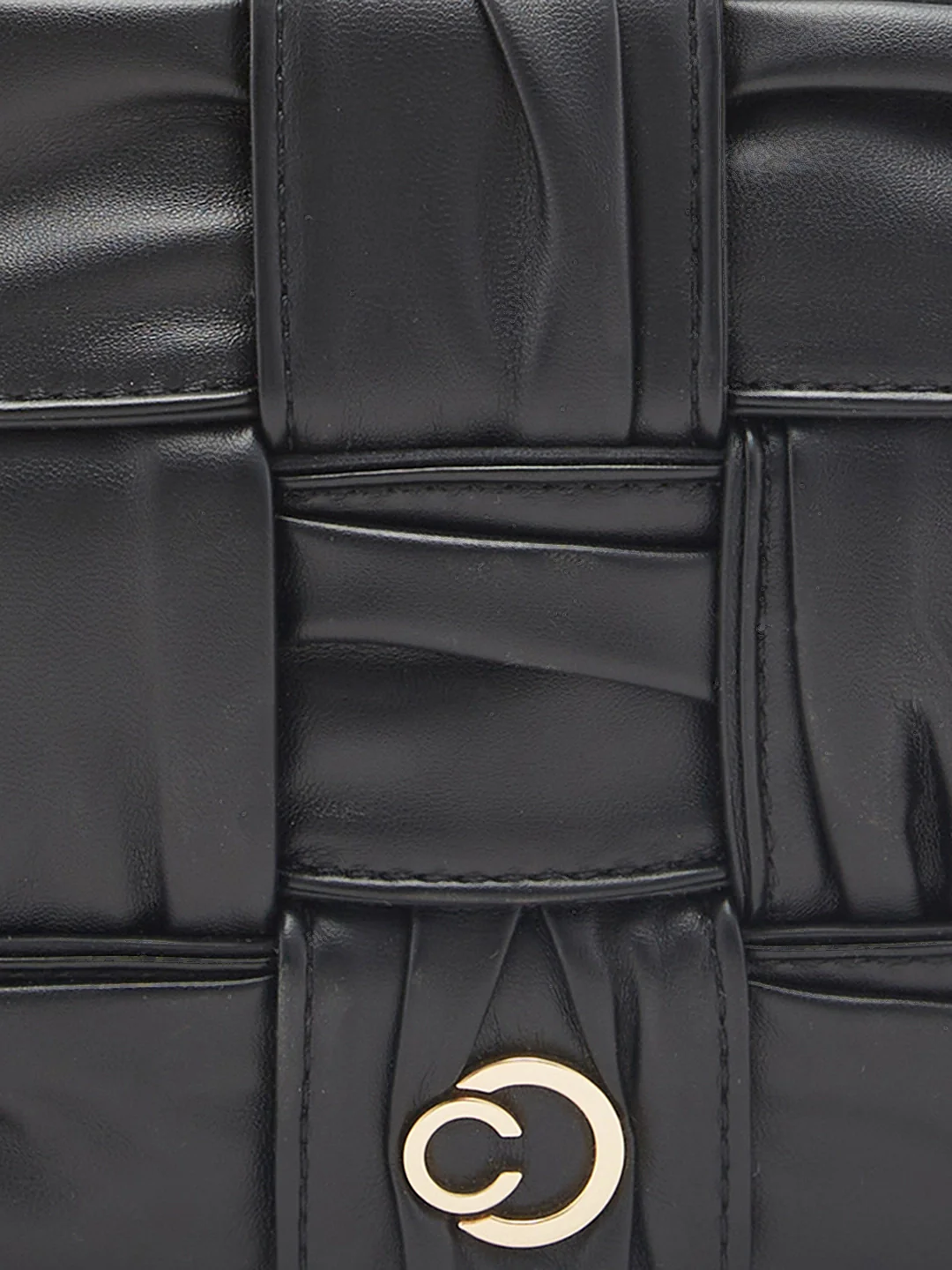 Caprese Sandie Small Black Sling Bag - Image 4