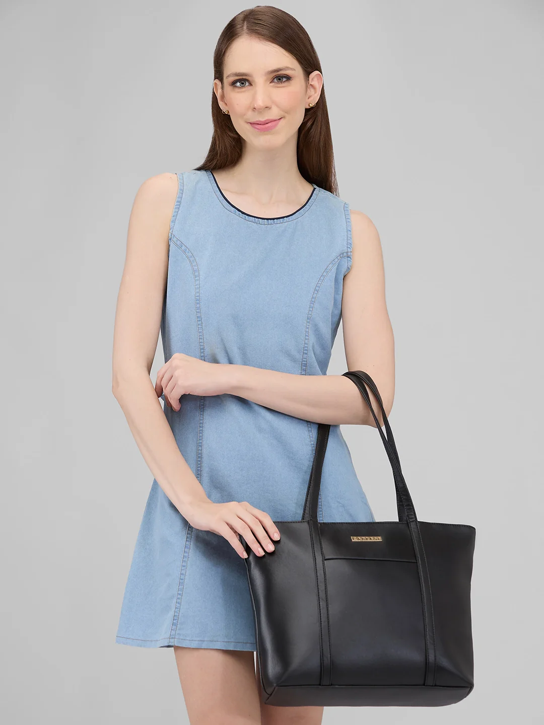 Caprese Sari Medium Black Tote Bag - Image 12