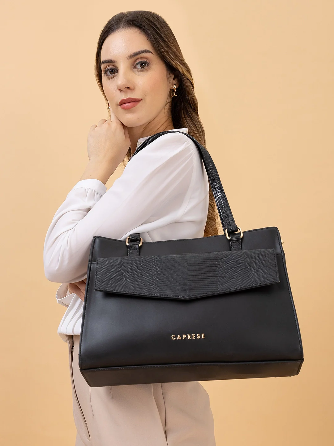 Caprese Verona Medium Black Tote Bag - Image 2