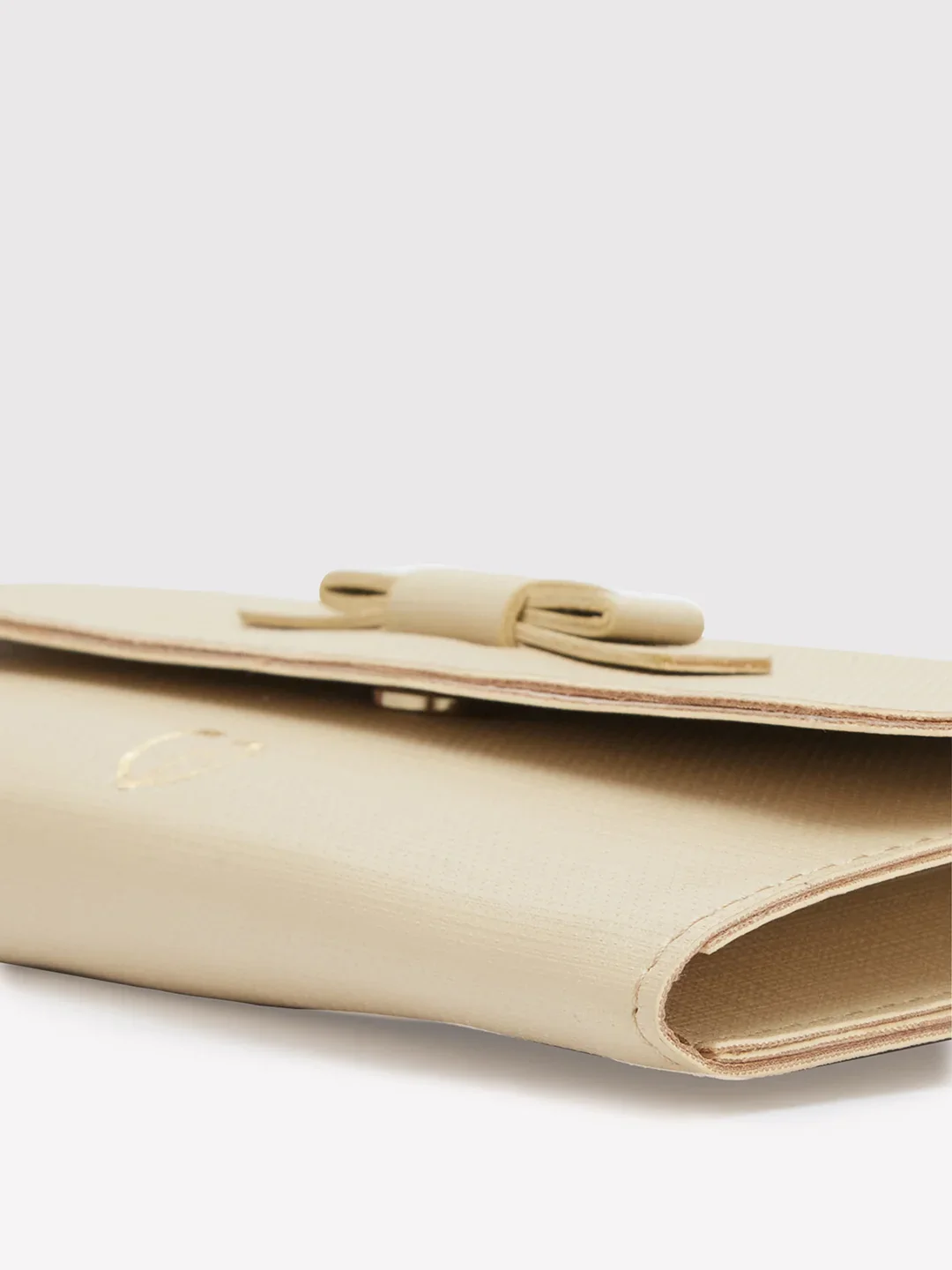 Caprese YVONNE Medium Cream Wallet - Image 7