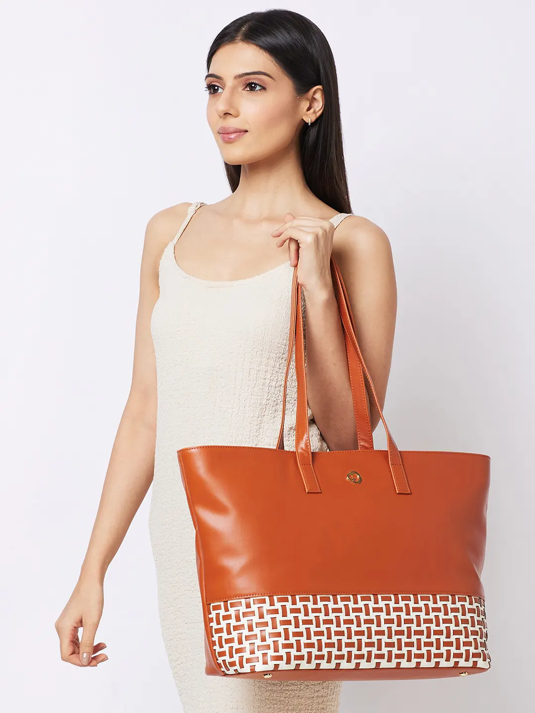 Caprese Zeta Large Tan Laptop Tote Bag - Image 11