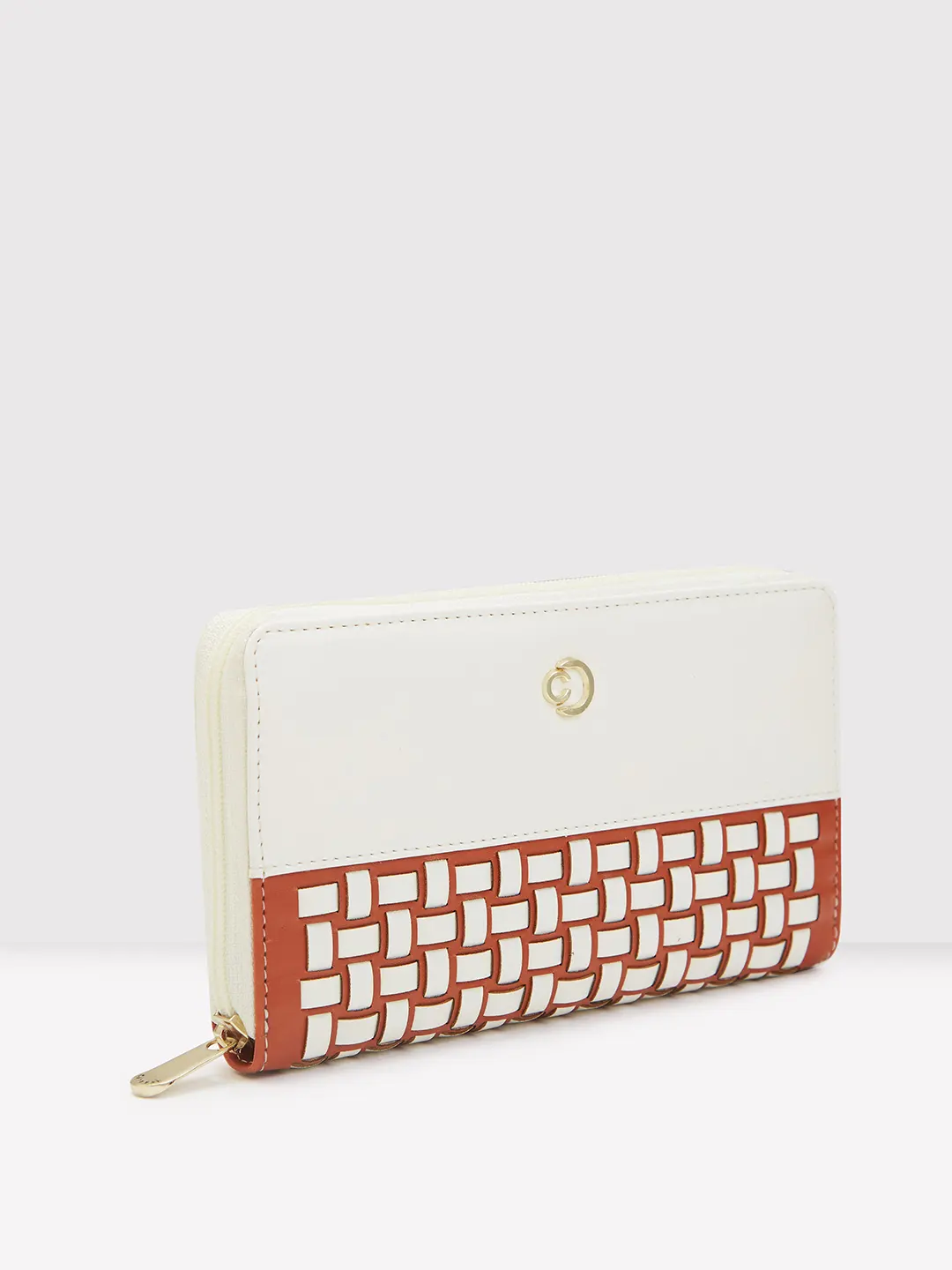 Caprese Zeta Quilted Large Vanilla Zip Around Wallet - Image 5